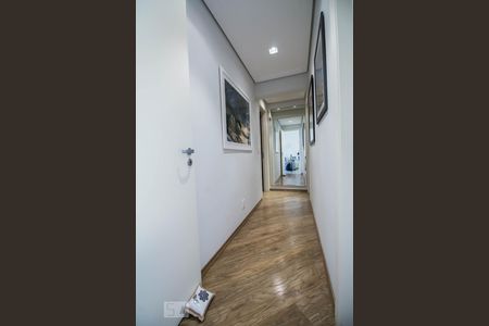 Apartamento para alugar com 86m², 2 quartos e 2 vagasCorredor quartos