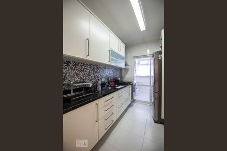 Apartamento para alugar com 86m², 2 quartos e 2 vagasCozinha