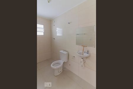 Banheiro da Suíte de casa à venda com 2 quartos, 125m² em Vila Ester, Guarulhos