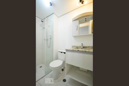 Banheiro de apartamento à venda com 2 quartos, 50m² em Parque Reboucas, São Paulo