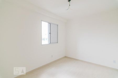 Quarto 2 de apartamento para alugar com 2 quartos, 50m² em Vila Eldízia, Santo André