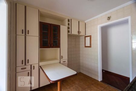 Apartamento à venda com 80m², 3 quartos e 1 vagaCOZINHA