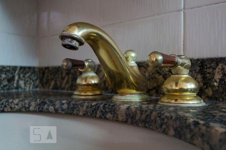 Apartamento à venda com 80m², 3 quartos e 1 vagaBANHEIRO SOCIAL