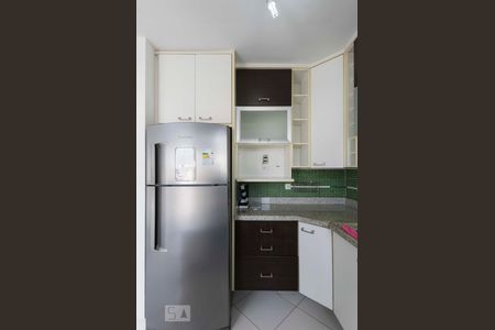 Apartamento para alugar com 50m², 1 quarto e 1 vaga1o. Andar - Cozinha (Armários)