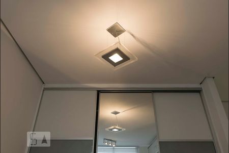 Apartamento para alugar com 50m², 1 quarto e 1 vaga2o. Andar - Suíte (Lustre)