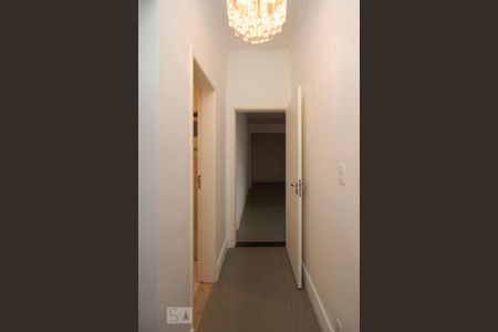 Apartamento para alugar com 96m², 2 quartos e sem vagaCorredor