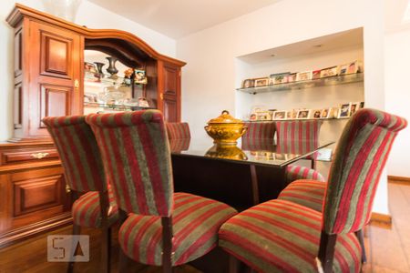 Sala de apartamento para alugar com 4 quartos, 136m² em Brooklin Paulista, São Paulo
