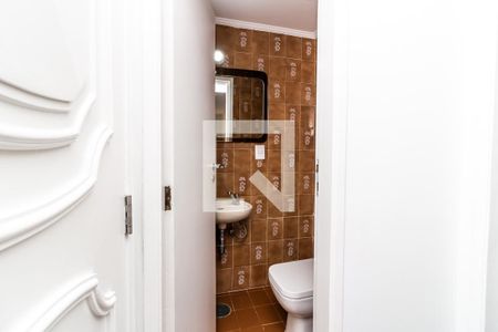 Lavabo de apartamento para alugar com 3 quartos, 145m² em Perdizes, São Paulo