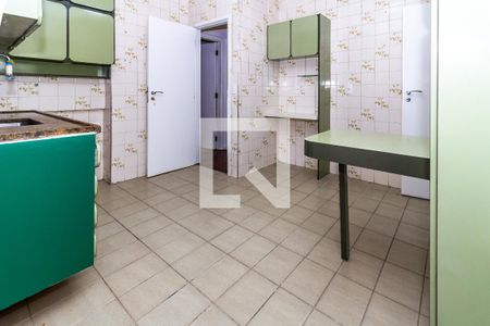 Apartamento para alugar com 145m², 3 quartos e 2 vagasCozinha
