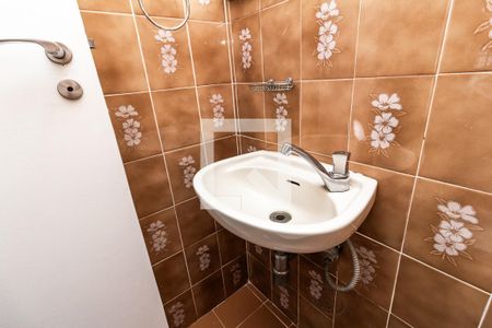 Lavabo de apartamento para alugar com 3 quartos, 145m² em Perdizes, São Paulo