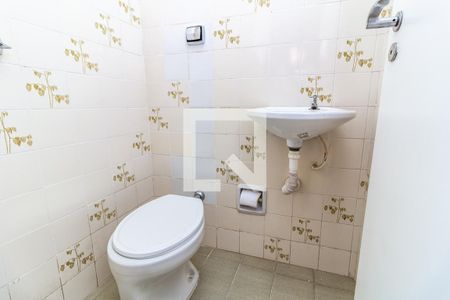 Apartamento para alugar com 145m², 3 quartos e 2 vagasBanheiro de serviço