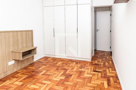 Apartamento para alugar com 145m², 3 quartos e 2 vagasSuíte