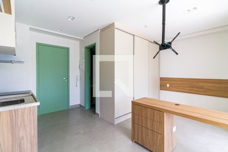 Sala/ Cozinha de kitnet/studio para alugar com 1 quarto, 32m² em Pinheiros, São Paulo