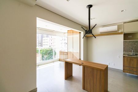 Sala/ Cozinha de kitnet/studio à venda com 1 quarto, 32m² em Pinheiros, São Paulo