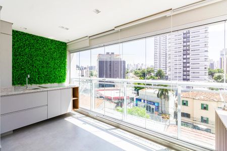 Varanda/ Sala de kitnet/studio à venda com 1 quarto, 32m² em Pinheiros, São Paulo