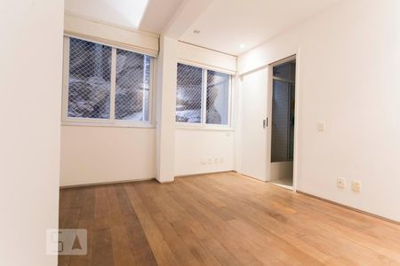 Apartamento para alugar com 160m², 3 quartos e 1 vagaDetalhe iluminção da suíte secundária