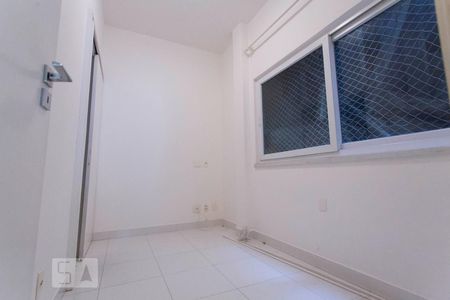 Apartamento para alugar com 160m², 3 quartos e 1 vagaQuarto de serviço 