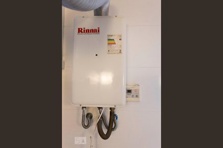 Apartamento para alugar com 160m², 3 quartos e 1 vagaDetalhe aquecedor a gás