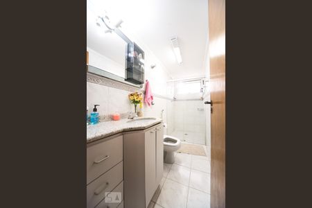 Banheiro de apartamento para alugar com 3 quartos, 127m² em Moema, São Paulo