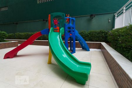 Apartamento para alugar com 108m², 2 quartos e 3 vagasPlayground