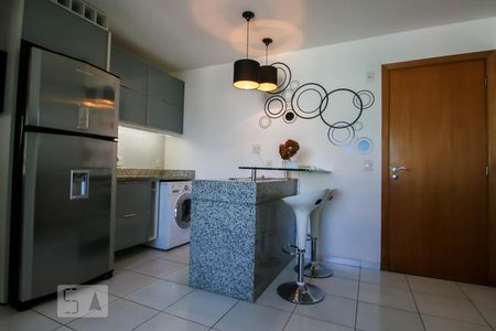 Apartamento para alugar com 60m², 2 quartos e 1 vagaCOZINHA