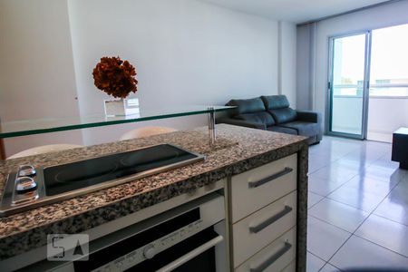 Apartamento para alugar com 60m², 2 quartos e 1 vagaCOZINHA