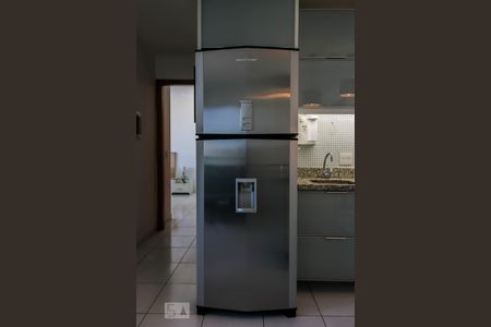 Apartamento para alugar com 60m², 2 quartos e 1 vagaCOZINHA