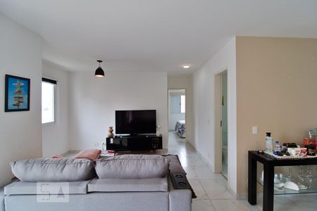 Sala de apartamento para alugar com 2 quartos, 69m² em Parque Reboucas, São Paulo