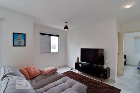 Sala de apartamento para alugar com 2 quartos, 69m² em Parque Reboucas, São Paulo
