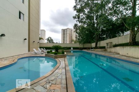 Apartamento para alugar com 69m², 2 quartos e 1 vaga Apartamento para alugar com 69m², 2 quartos e 1 vagaÁrea comum - Piscina