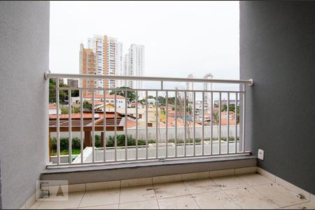 Sacada de apartamento para alugar com 2 quartos, 67m² em Taquaral, Campinas