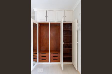 Apartamento para alugar com 80m², 2 quartos e 1 vaga Apartamento para alugar com 80m², 2 quartos e 1 vagaQuarto 1