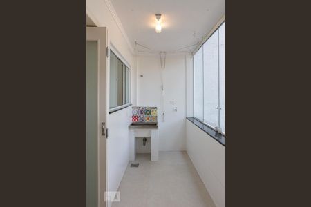 Apartamento para alugar com 80m², 2 quartos e 1 vaga Apartamento para alugar com 80m², 2 quartos e 1 vagaLavanderia