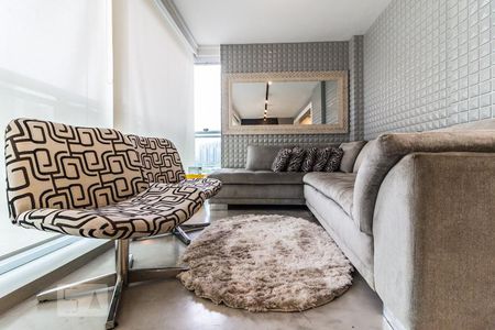 Apartamento à venda com 159m², 4 quartos e 2 vagasVaranda