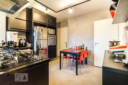 Apartamento à venda com 159m², 4 quartos e 2 vagasCozinha