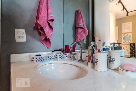 Apartamento à venda com 159m², 4 quartos e 2 vagasSuíte 2