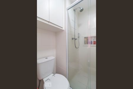 Banheiro de apartamento para alugar com 1 quarto, 42m² em Vila Anglo Brasileira , São Paulo