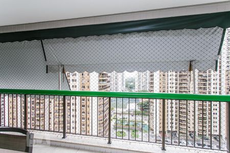 Vista de apartamento para alugar com 2 quartos, 105m² em Barra da Tijuca, Rio de Janeiro