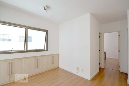 Sala de apartamento para alugar com 1 quarto, 45m² em Aclimação, São Paulo