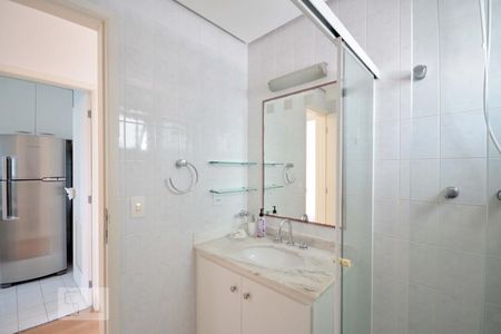 Apartamento para alugar com 45m², 1 quarto e 1 vaga Apartamento para alugar com 45m², 1 quarto e 1 vagaBanheiro