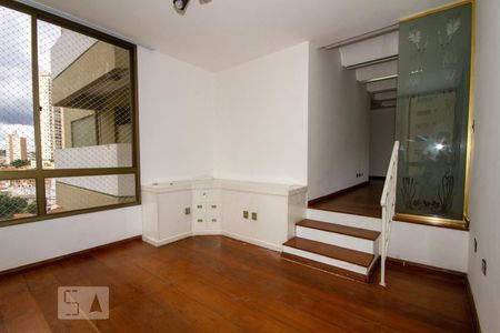 Apartamento à venda com 200m², 4 quartos e 4 vagasSala de TV