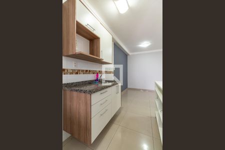 Apartamento para alugar com 54m², 2 quartos e 1 vaga Apartamento para alugar com 54m², 2 quartos e 1 vagaCozinha