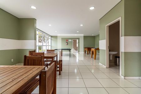 Apartamento para alugar com 54m², 2 quartos e 1 vaga Apartamento para alugar com 54m², 2 quartos e 1 vagaSalão de Jogos