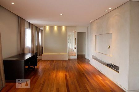 Sala de apartamento para alugar com 3 quartos, 178m² em Vila Romana , São Paulo