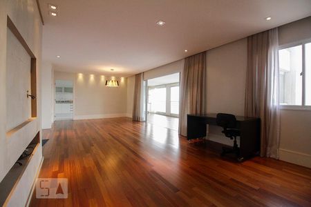 Sala de apartamento à venda com 3 quartos, 178m² em Vila Romana , São Paulo