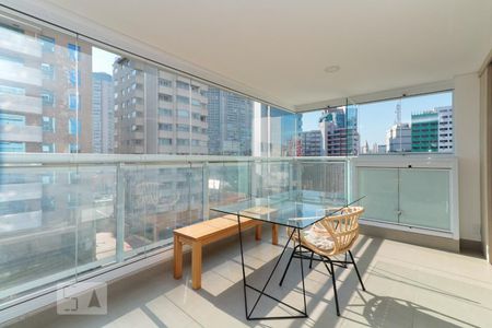 Apartamento à venda com 49m², 1 quarto e 1 vaga Apartamento à venda com 49m², 1 quarto e 1 vagaVaranda