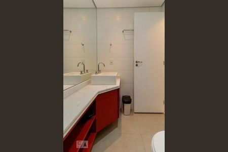 Apartamento à venda com 49m², 1 quarto e 1 vaga Apartamento à venda com 49m², 1 quarto e 1 vagaBanheiro