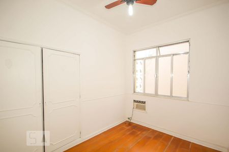 Quarto 1 de apartamento para alugar com 2 quartos, 85m² em Copacabana, Rio de Janeiro