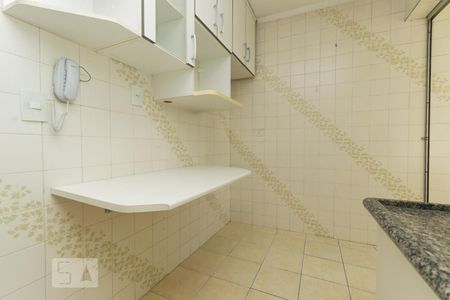 Apartamento à venda com 55m², 2 quartos e 1 vagaCozinha