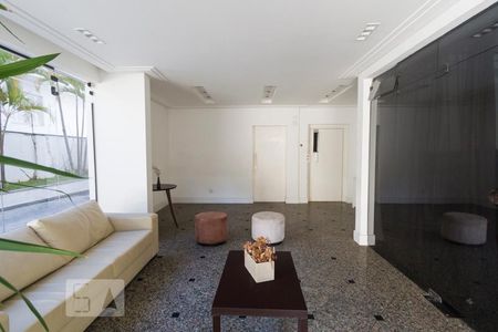 Apartamento para alugar com 150m², 3 quartos e 2 vagasHALL SOCIAL